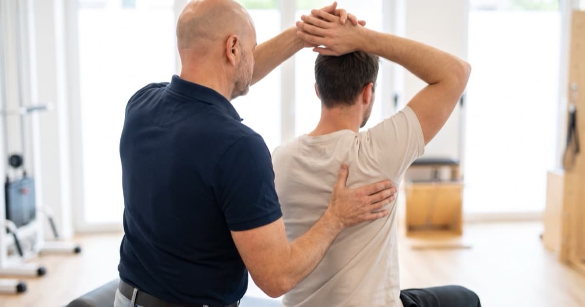 Frozen Shoulder: Diese Behandlung empfiehlt die aktuelle Leitlinie